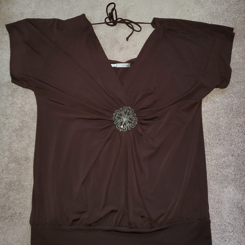 Maurices banded shirt with tie across back